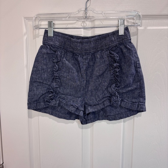 Tea Collection Rumba Ruffle Shorts - Picture 2 of 5